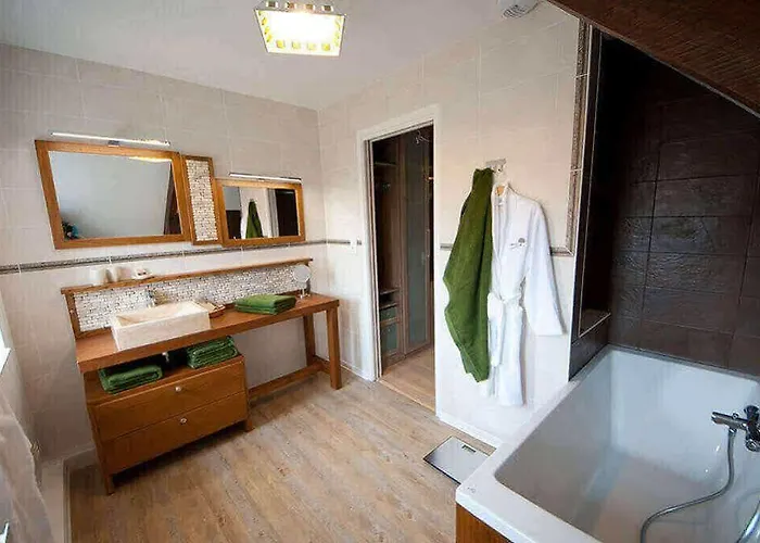 Hotel La Ferme Du Cayla *